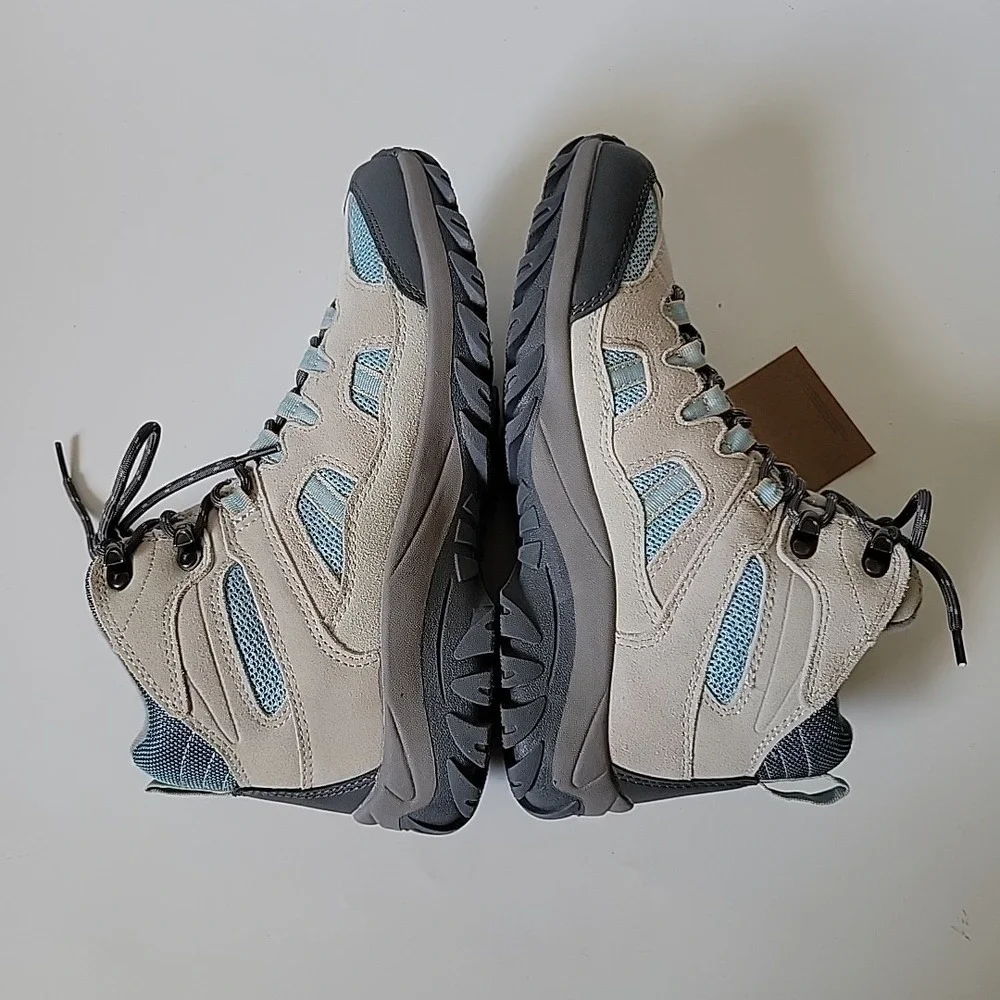 Bearpaw Ridgewood Mid Hiking Boots 9M Lunar Rock Suede Casual Outdoor Waterproof